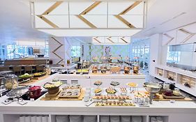 Harris Hotel And Conventions Kelapa Gading Jakarta